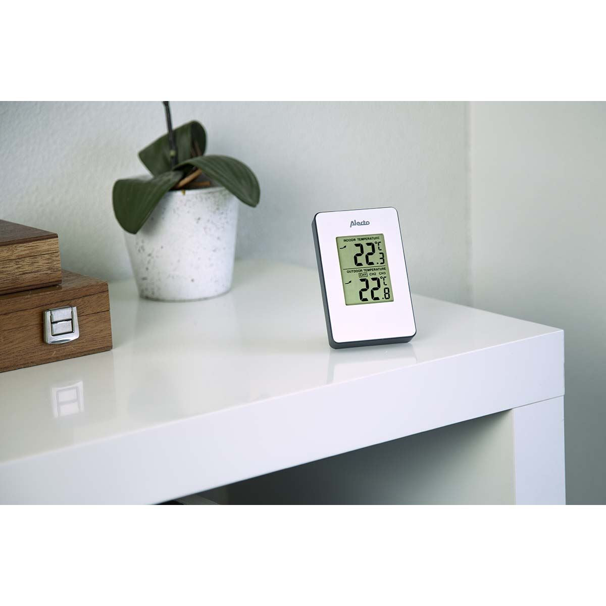 Alecto WS-1050 | Weather Station with Wireless Outdoor Sensor | White