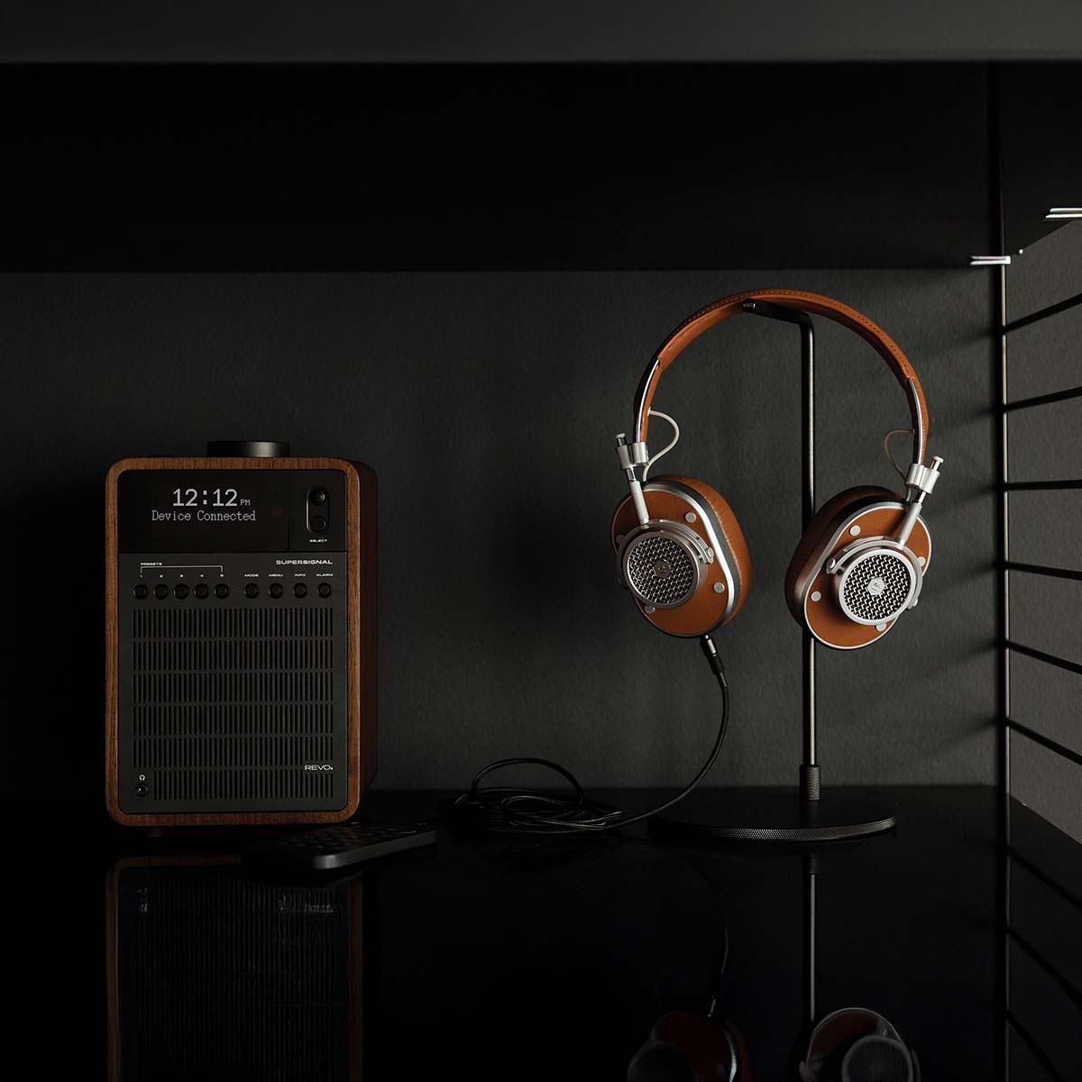 REVO SuperSignal DAB+ / FM / Bluetooth Combo Radio Walnut-Black