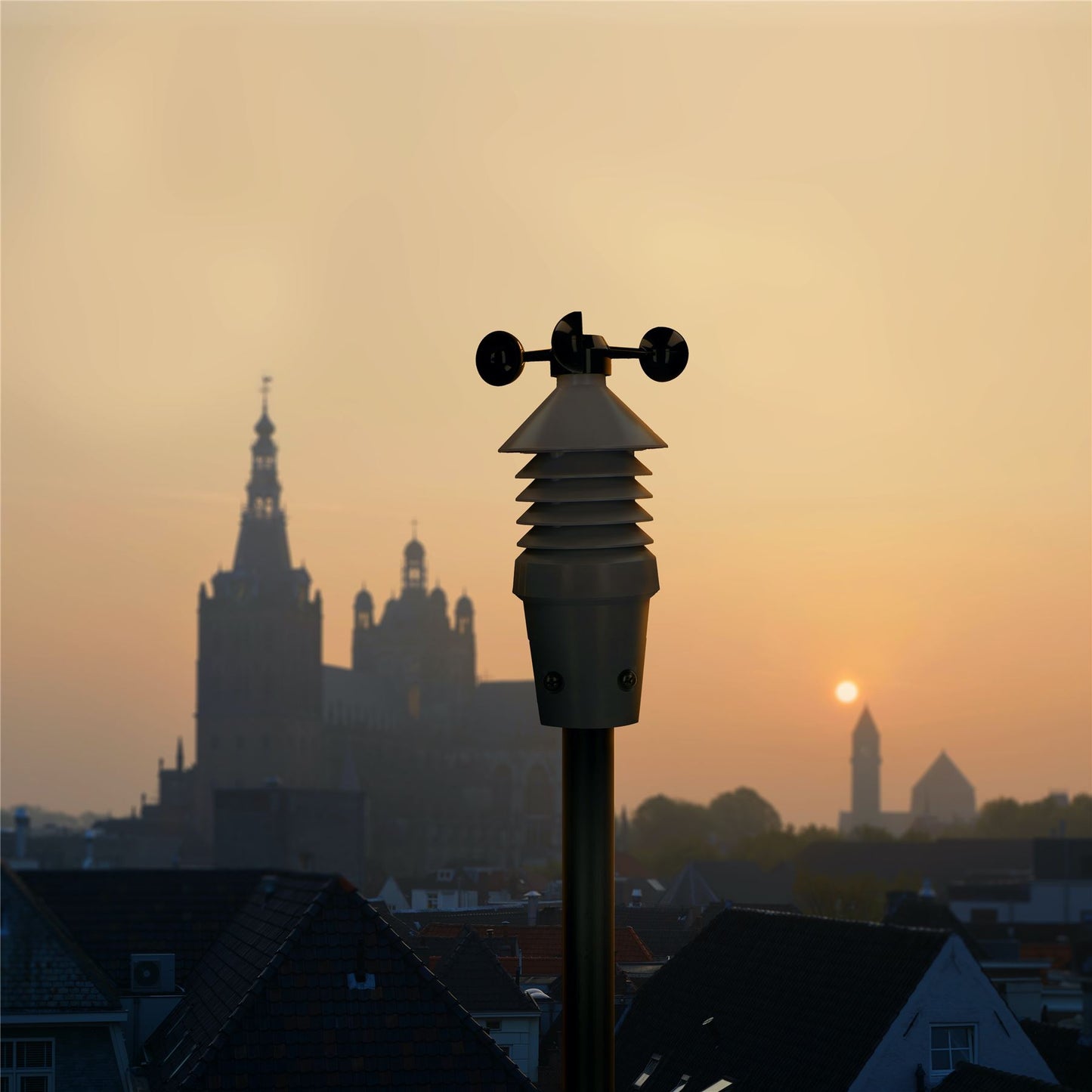Alecto Weather Station | Indoor and Outdoor Temperature, Forcast, Wind, Humidity & More | Outside Wireless sensor | Black