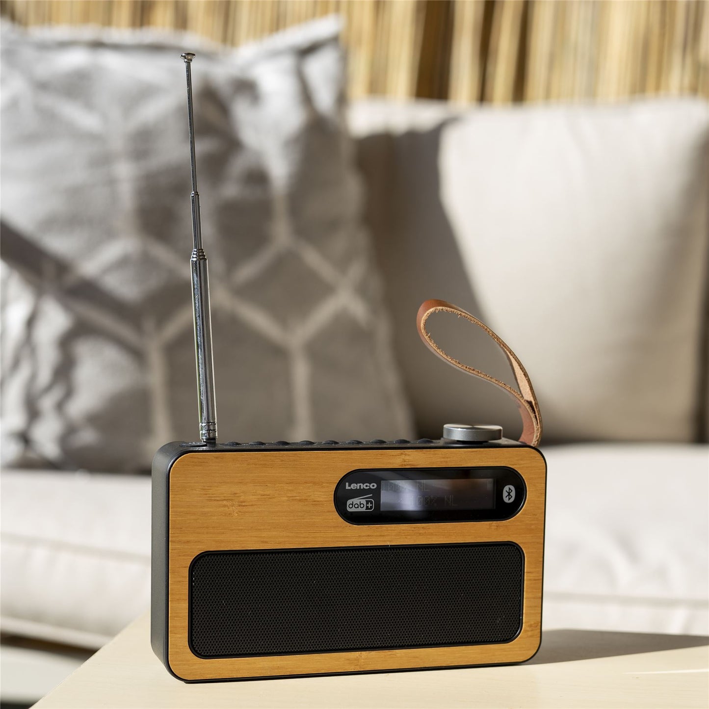 Lenco PDR040BAMBOOBK | Portable DAB+ FM Radio with Bluetooth® Speaker | Bamboo & Black