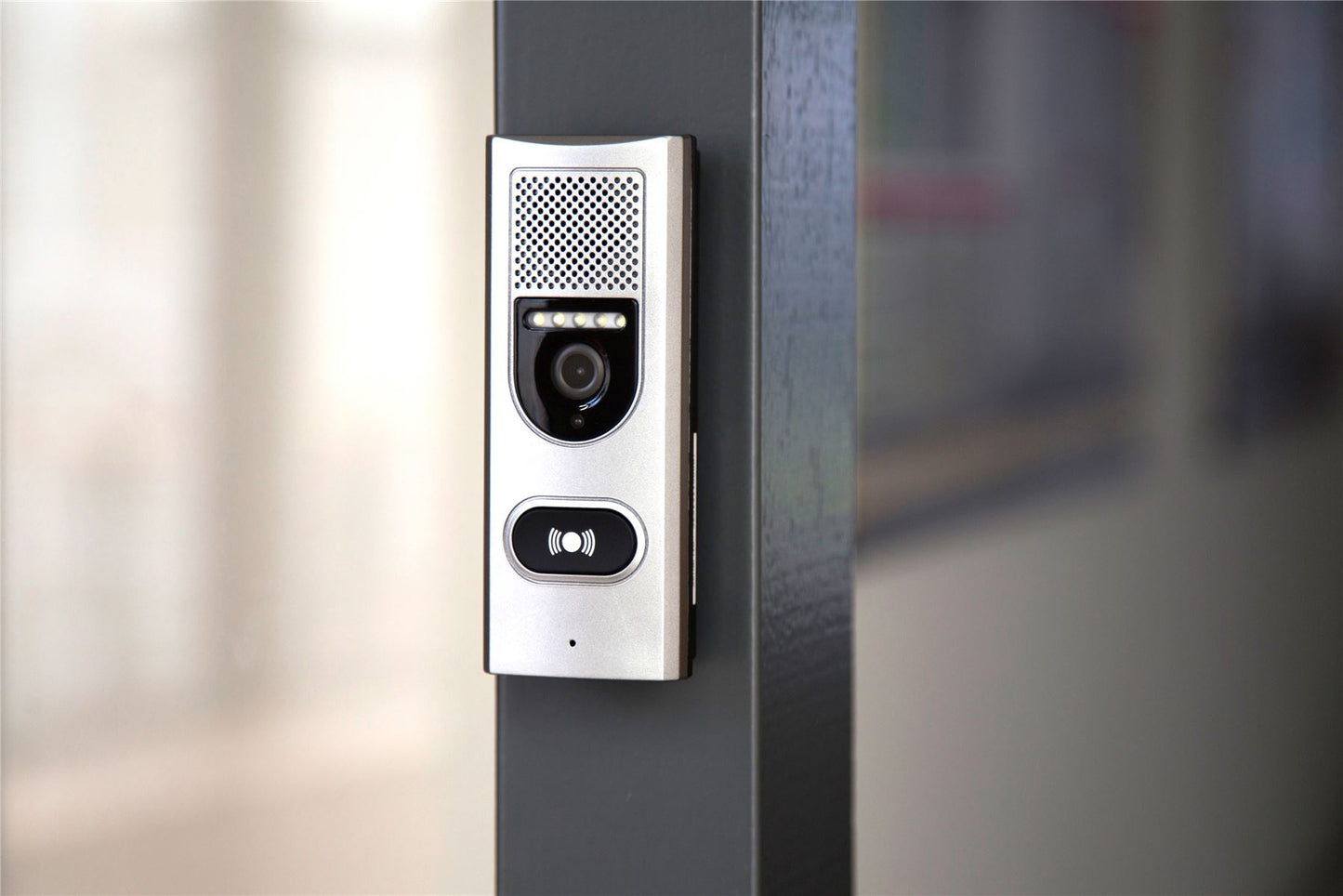 Alecto Door Video Intercom Camera | with Portable 3.5" inch Color Display Wireless Door Entry unit