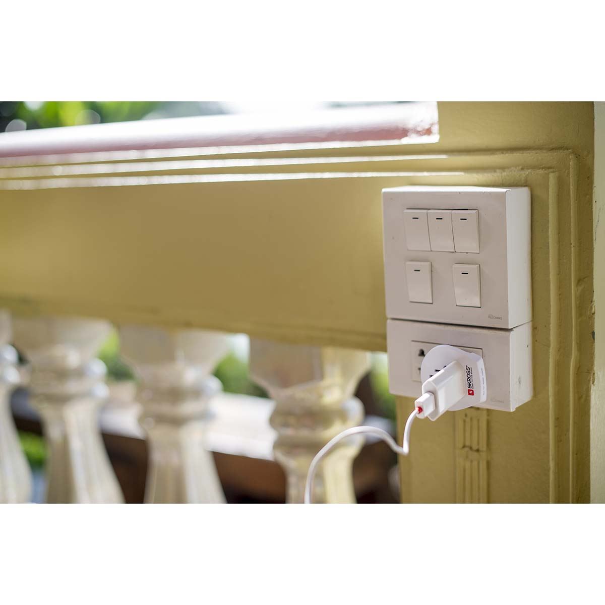 Skross SKross | Travel Adapter World-to-Europe Earthed