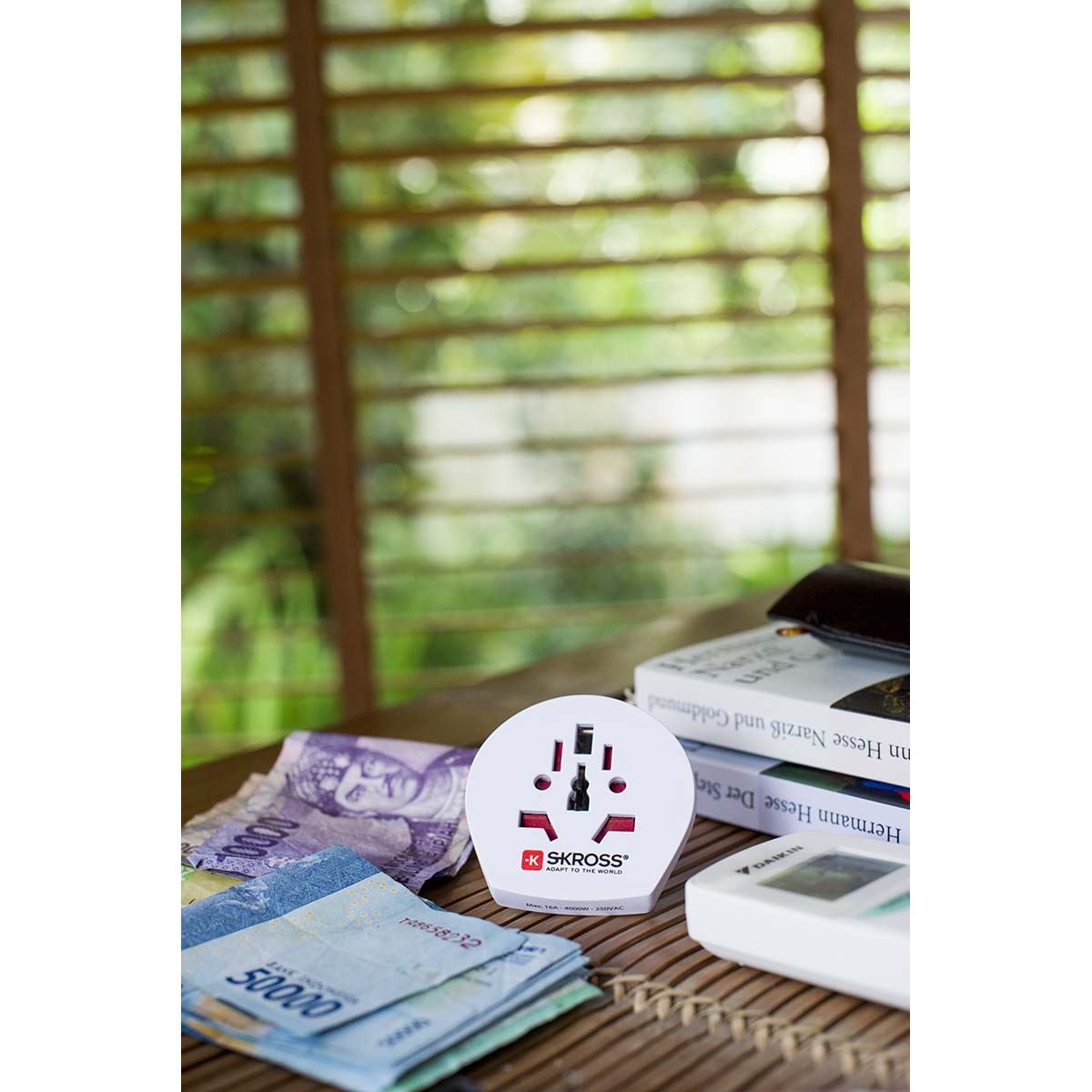Skross SKross | Travel Adapter World-to-Europe Earthed