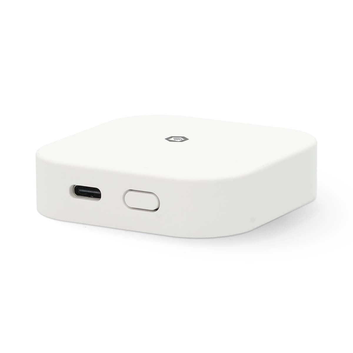 Nedis SmartLife Gateway | Bluetooth® / Zigbee 3.0 | 50 Devices | USB Powered | Android™ / IOS | White