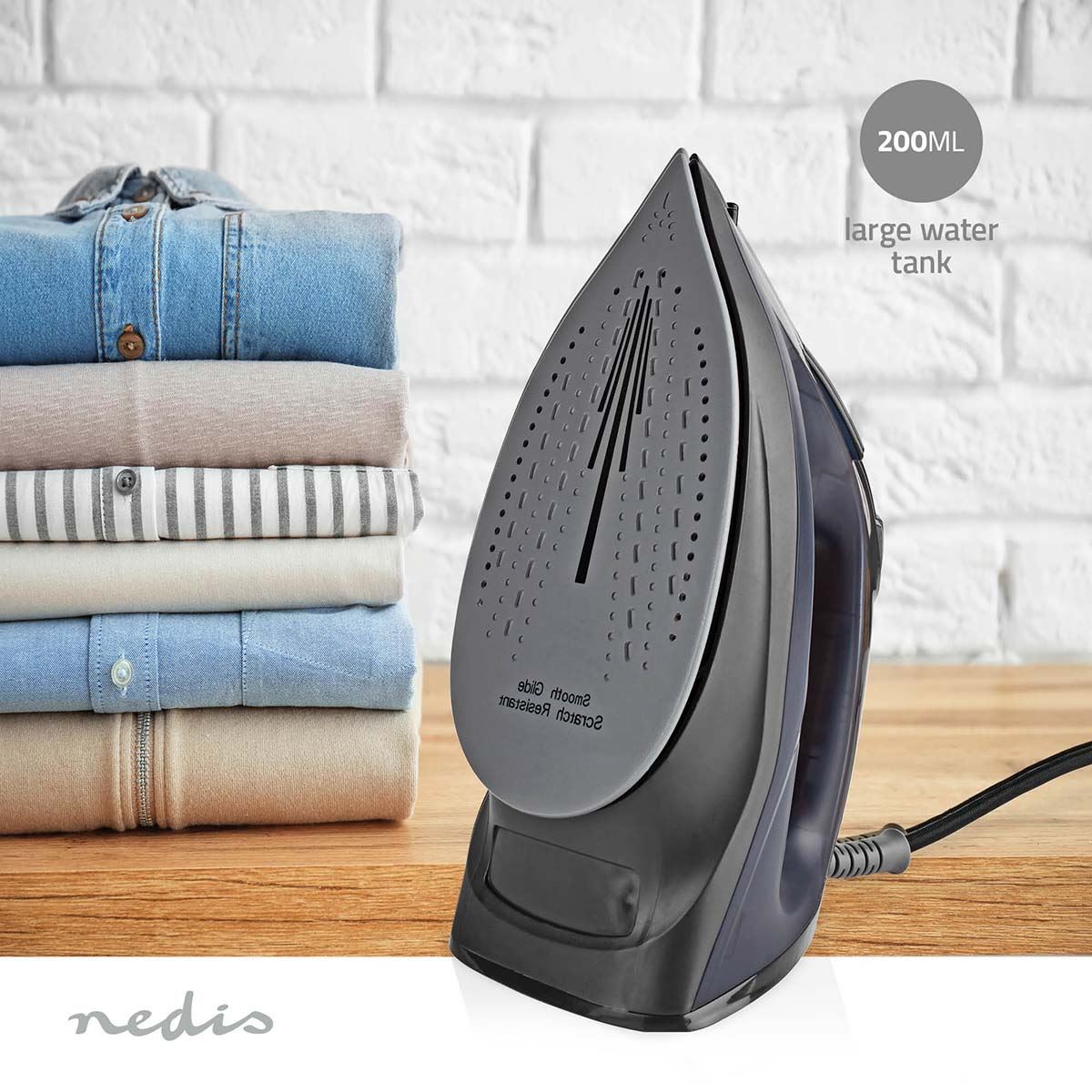 Nedis Steam Iron | 2200 W | 25 g/m | Steam shot | Ceramic | 0.26 l