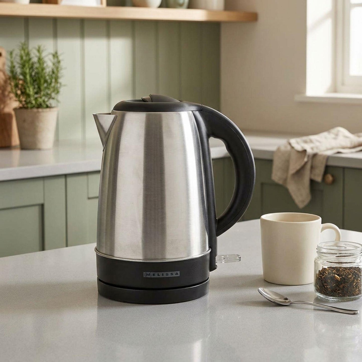 MELISSA Electric Kettle | 1.7 l | 2200 W | Stainless steel | 360° Rotating Base | Concealed Heating Element | Strix® controller | Boil-dry Protection