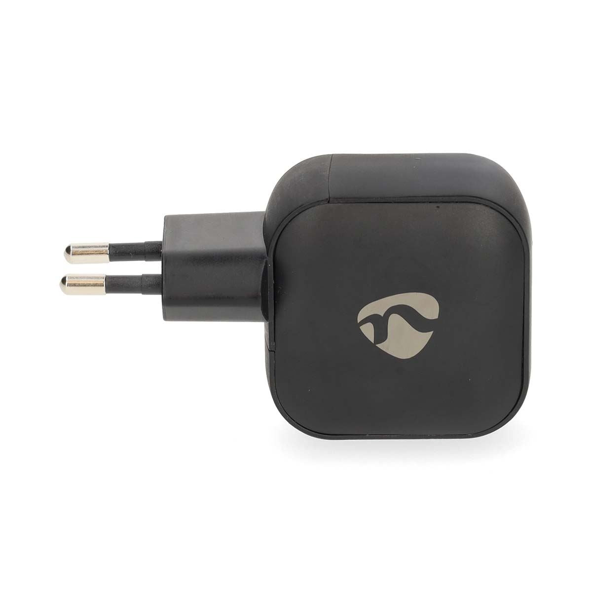 Nedis Wall Charger | 35 W | GaN | PD3.0 | Quick charge feature | 1.75 / 2.33 / 2.92 / 3.0 A | Number of outputs: 2 | 2x USB-C™ | Automatic Voltage Selection | Black