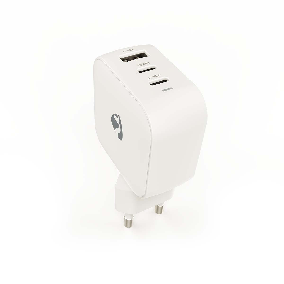 Nedis Wall Charger | 70 W | GaN | PD3.0 | Quick charge feature | 1.5 / 2.25 / 2.5 / 3.0 / 3.5 A | Number of outputs: 3 | USB-A / 2x USB-C™ | Automatic Voltage Selection | White