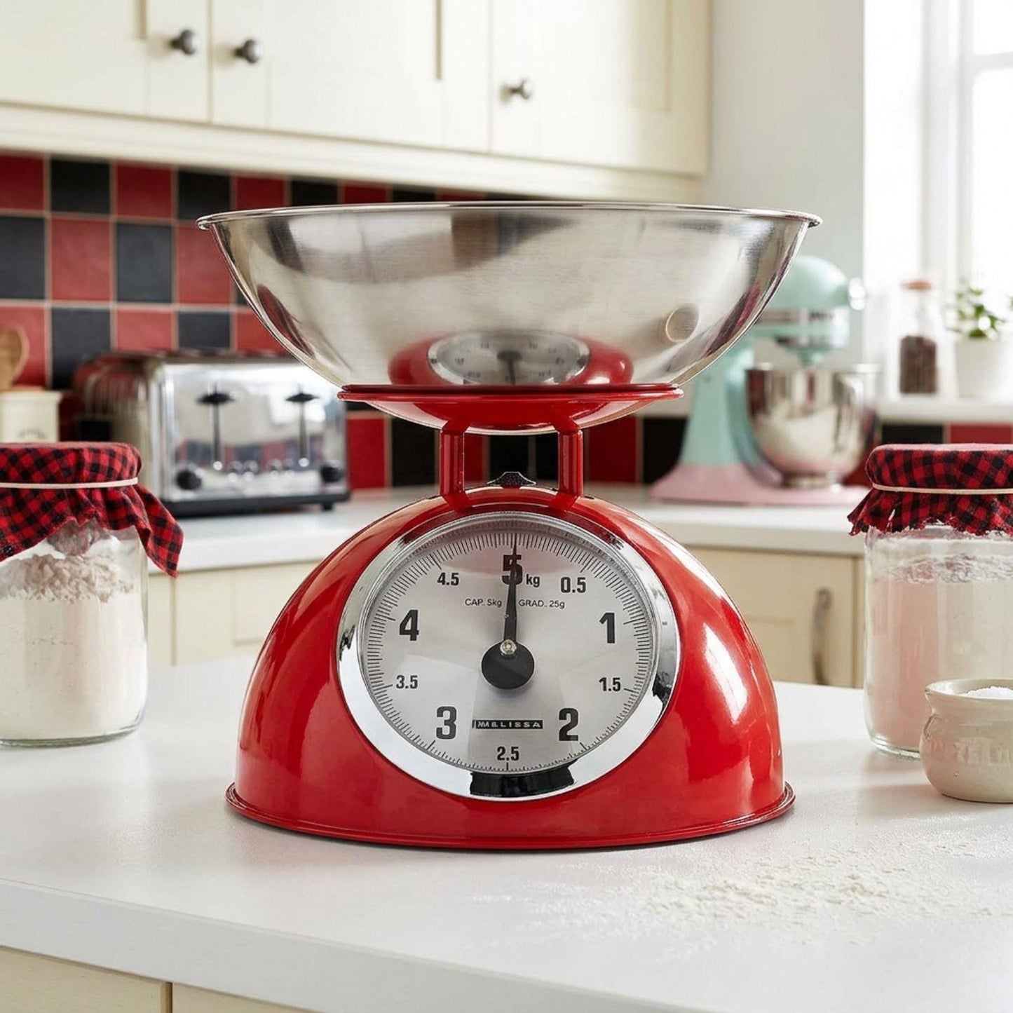 MELISSA Retro Kitchen Scale | Analog | Metal Housing | Removable bowl | Max. 5kg | 25-gram increments | Red