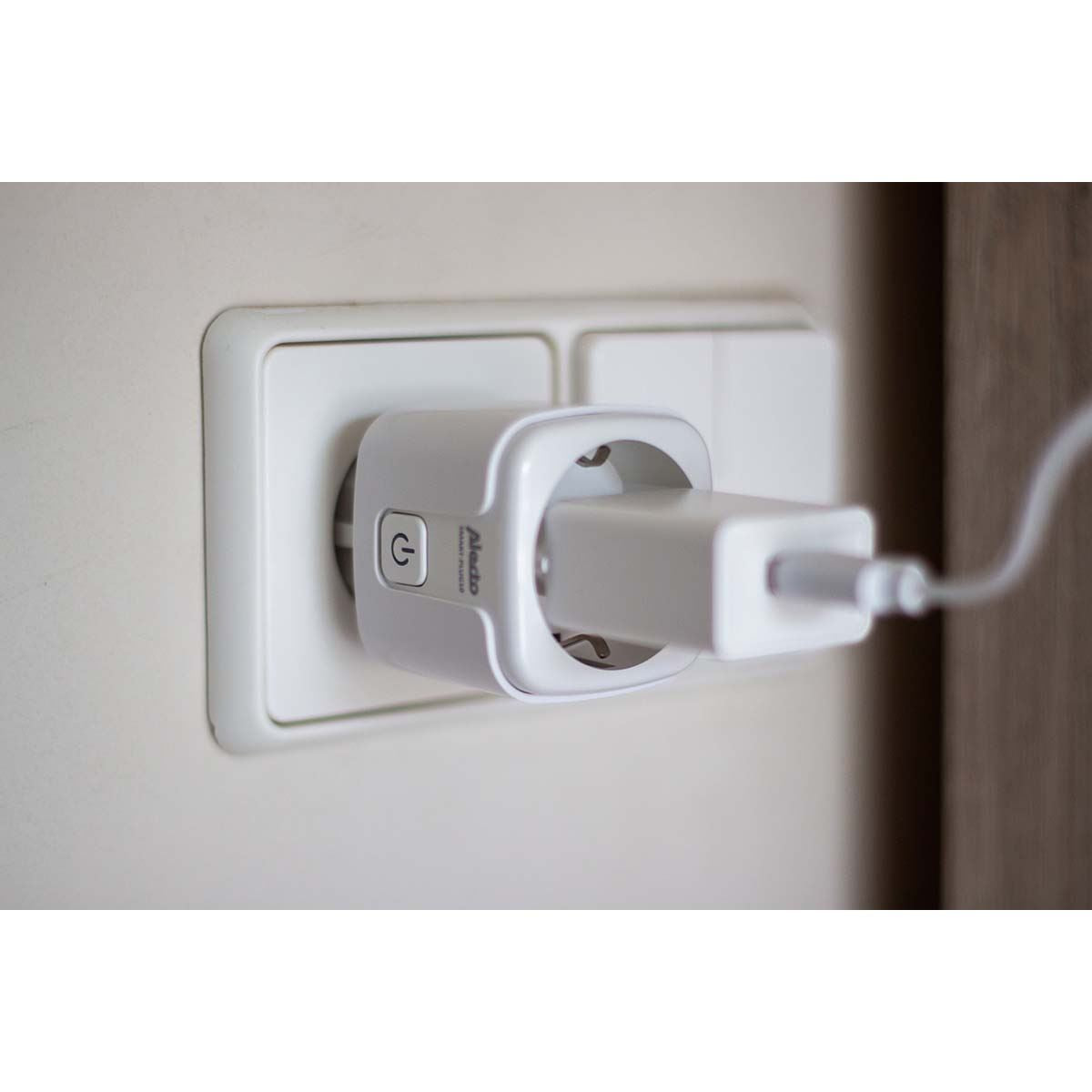 Alecto SMART-PLUG20 Schuko EU Smart Wi-Fi plug with energy monitor 16A 3680W