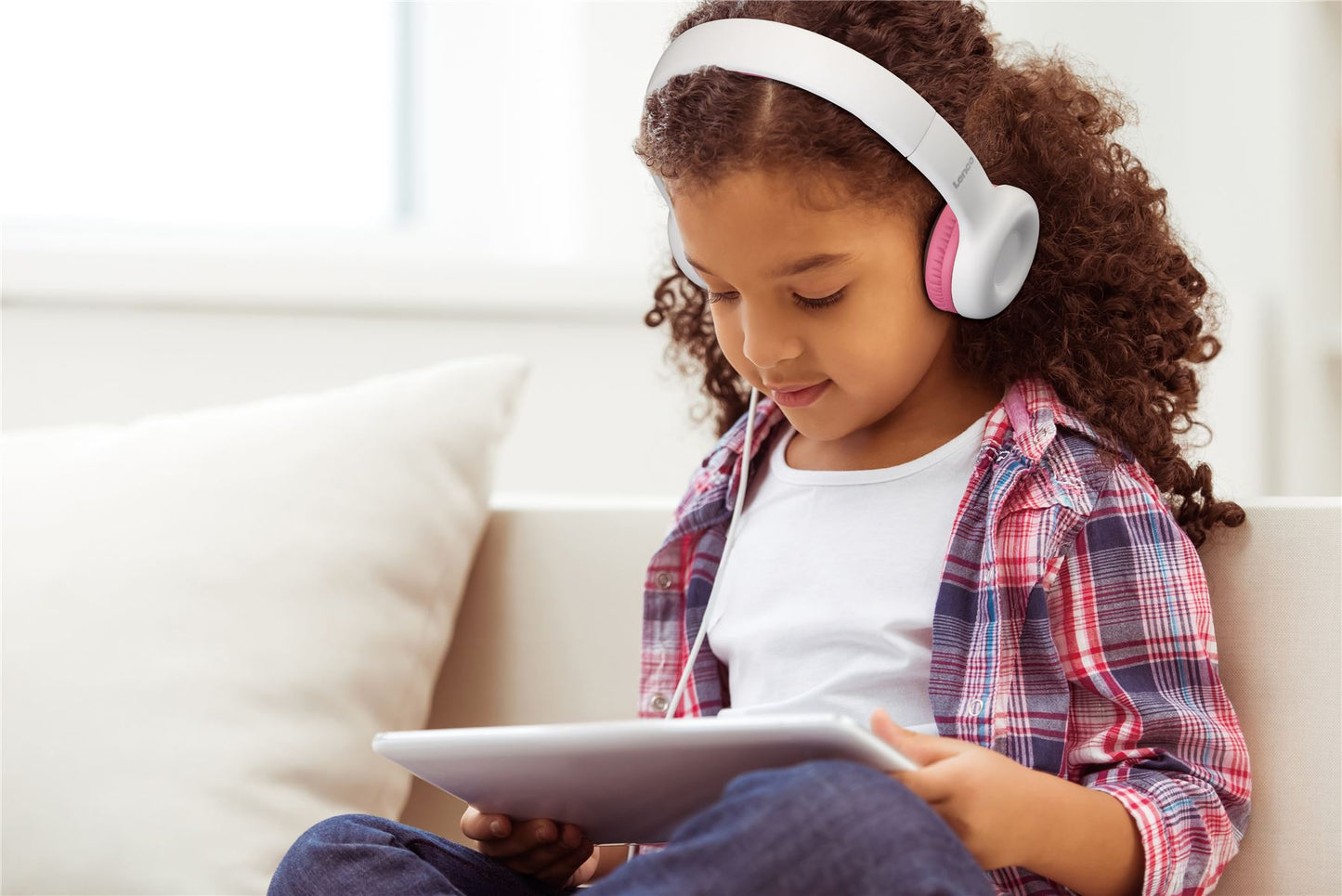 Lenco HP-010PK | Kids Headphone 85dB | with stickers | Pink