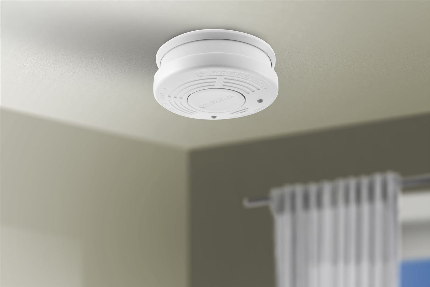 Alecto SA110 Smoke detector with Hush Button | >85 dB | 10 Year Battery Powered | EN14604:2005/AC:2008 | 2 Pack | White