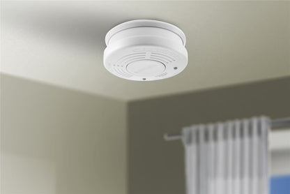Alecto SA110 Smoke detector with Hush Button | >85 dB | 10 Year Battery Powered | EN14604:2005/AC:2008 | 2 Pack | White